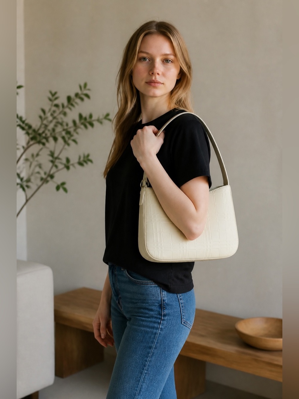 Burberry Mini Bag in Cream